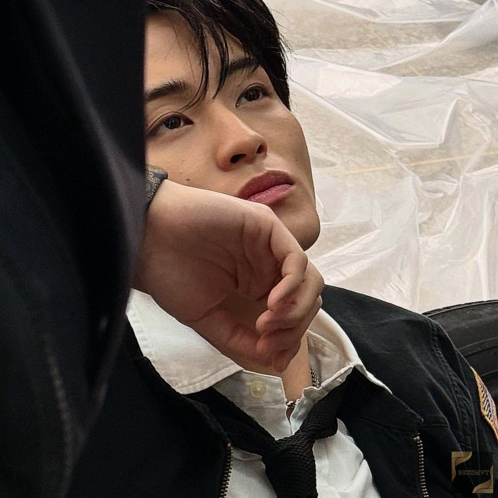 BESSMVT's tweet image. 💛 berbincang denganku di dm? yang tidak masalah dengan akun baru