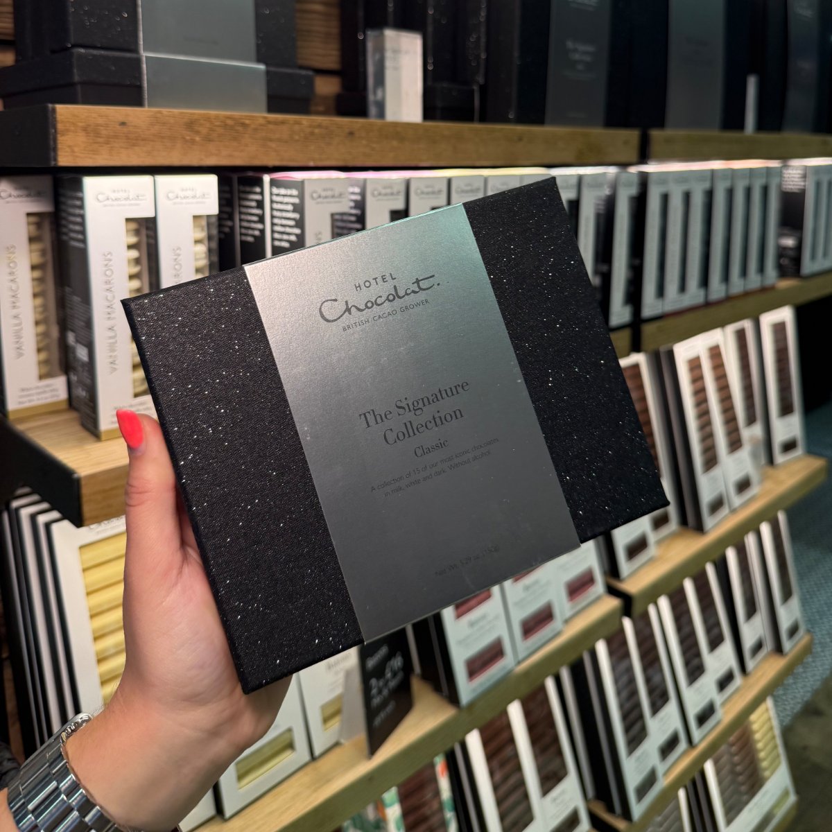 Looking for the perfect way to say thank you to your teacher? 🍫

Whether it’s for their endless patience, inspiring lessons, or just being an everyday hero, we’ve got gifting, sorted.

Which one will you pick for your favourite teacher? 👇