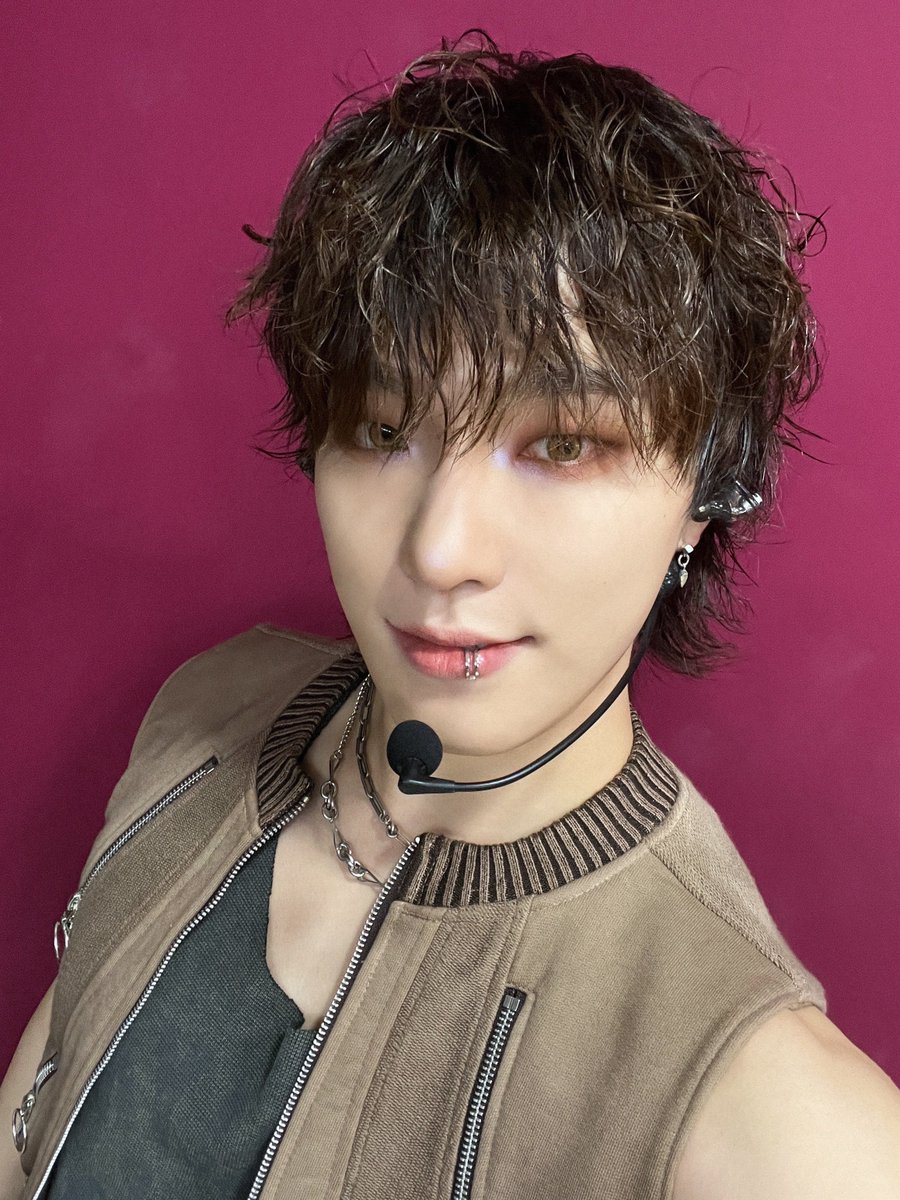 1위 축하해🩷🩵

#디노 #DINO #이찬