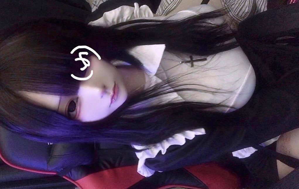 #自撮り界隈