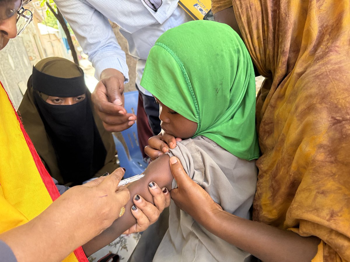 Dr Hamid Jafari (@dr_hamidjafari) on Twitter photo Over 1.39m Somali children in Puntland, Somaliland and South Galkayo received #polio, measles and pneumococcal conjugate vaccines last week—part of a major push to boost immunity. Strong political commitment is helping to secure a healthier future for these children.
<a href="/WHOSom/">WHO Somalia</a> Over 1.39m Somali children in Puntland, Somaliland and South Galkayo received #polio, measles and pneumococcal conjugate vaccines last week—part of a major push to boost immunity. Strong political commitment is helping to secure a healthier future for these children.
<a href="/WHOSom/">WHO Somalia</a>