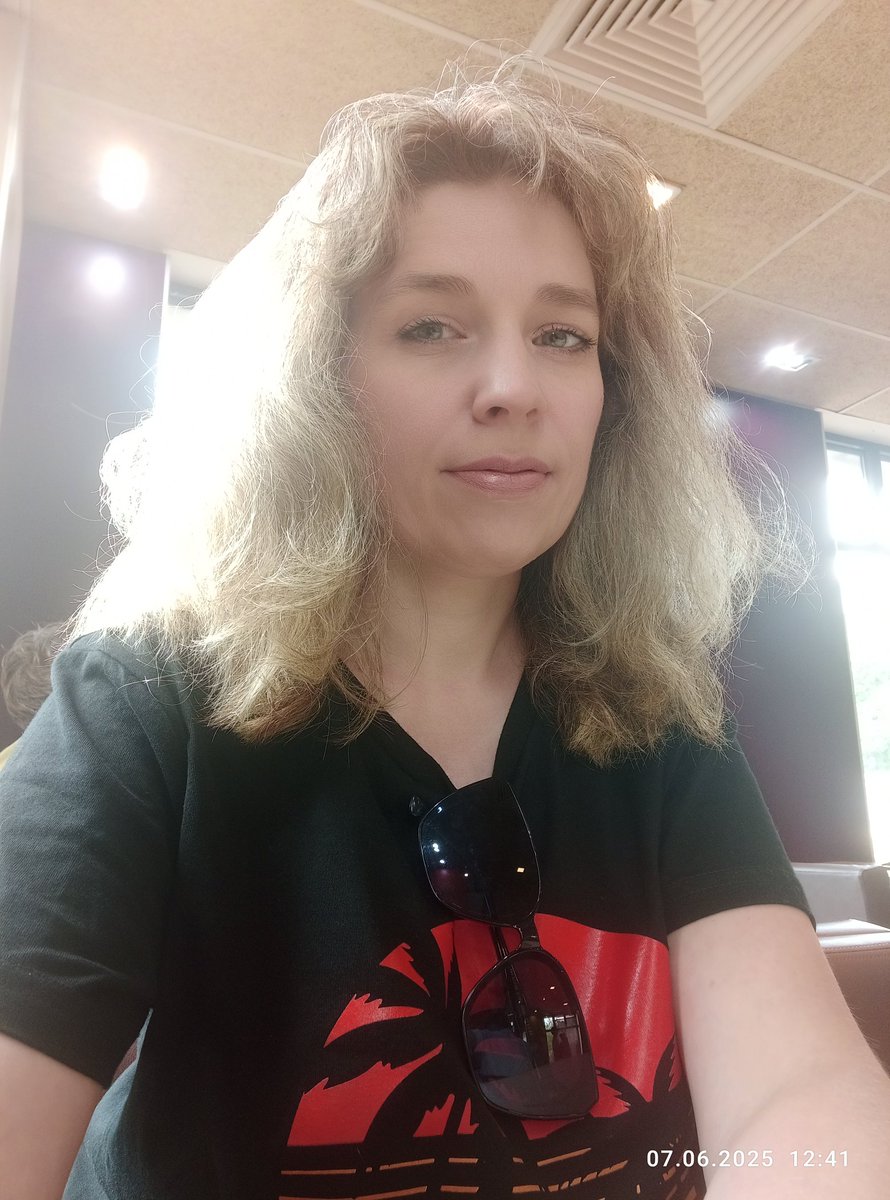 Здрасти вам! 😁