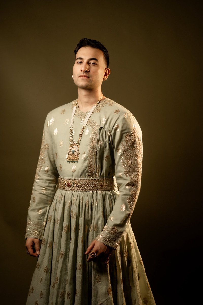 rishabsmusic's tweet image. Just some fit pics