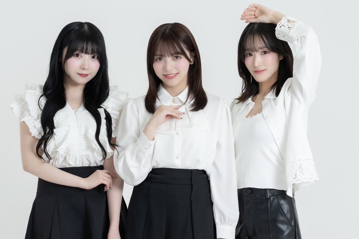 新ガールズアイドルプロジェクト始動！！

井餘田華 × 小林蘭 × 菅野美優　

📅2025年9月15日（月・祝）
📍横浜1000CLUB
💥**デビューライブ開催決定！！**💥

まっさらな夢から、新感覚の未来へ。

続報をお楽しみに📡

#井餘田華 #小林蘭 #菅野美優