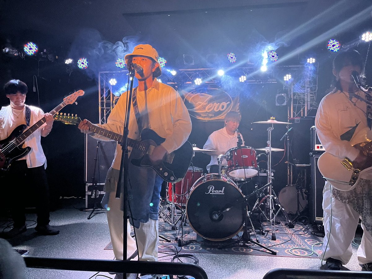 ラノマインド @ SAQURA Zero
今まで行ったラノマインドのライブで一番楽しかった！MC明けのDearでみんなが盛り上がったの痺れた。推しは今日もかっこよかった〜
#RTBどっ楽しいLIVE