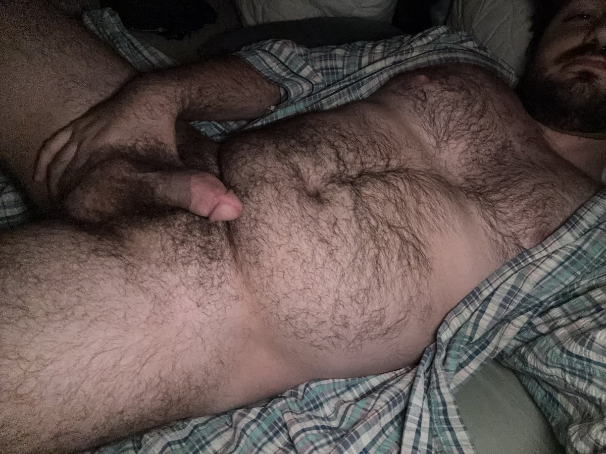 Feeling dilfy as fuck in this robe