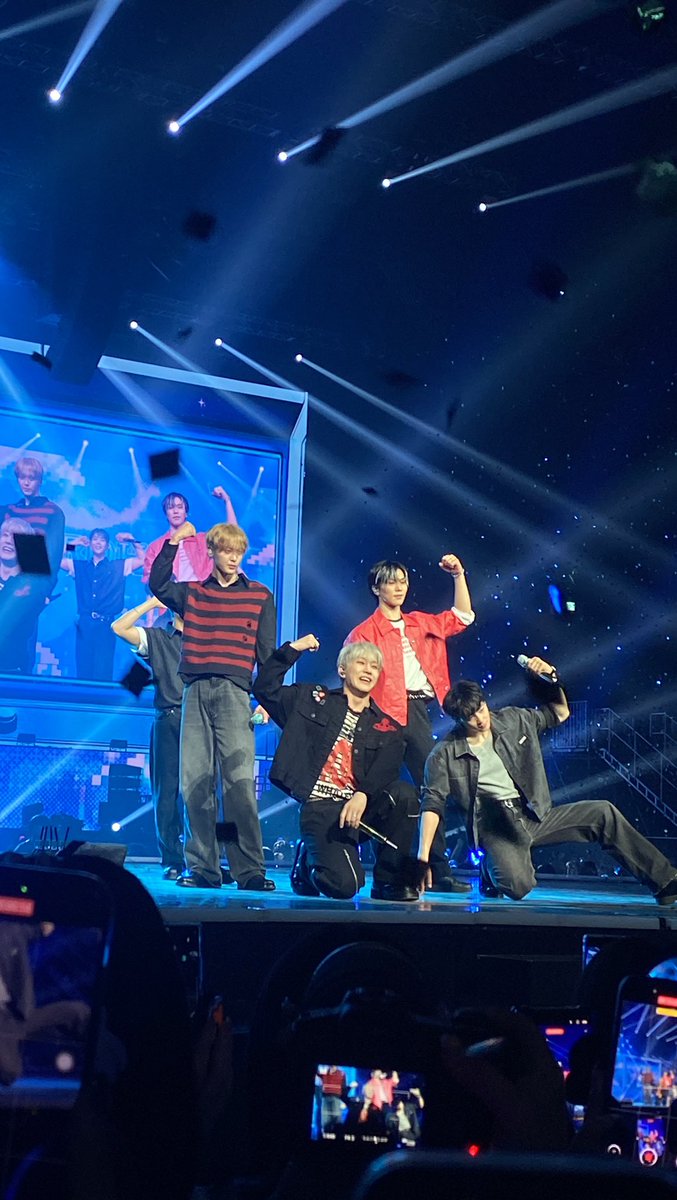 binanamiIk's tweet photo. 250607 #아스트로 #ASTRO

My 9 year old boys 🥹 https://t.co/Wze0s7Lwcu