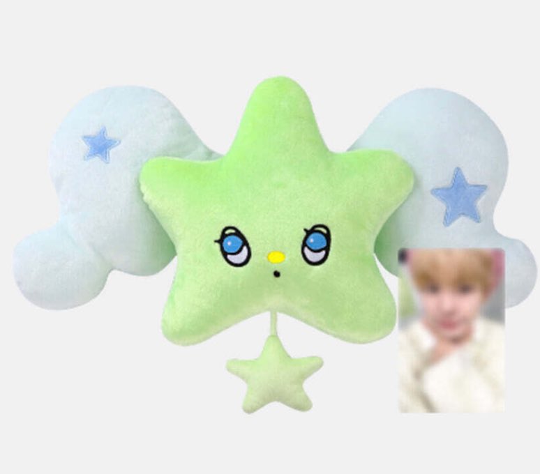 #rt 이벤트
위츄쿠션 사쿠야ver
(트친한정 ❌) (간단한 위즈니 인증 받을게요!)

우응이가 사쿠야를 너무 사랑한지 곧 330일 되는 기념!

추첨 한 분께 위츄쿠션을 우응이에게 줄 수 있는 기회를 드립니다! 당첨 된 후 거절은 없습니다

당발 (7월 초) 
배송비 부담은 제가 합니다💕