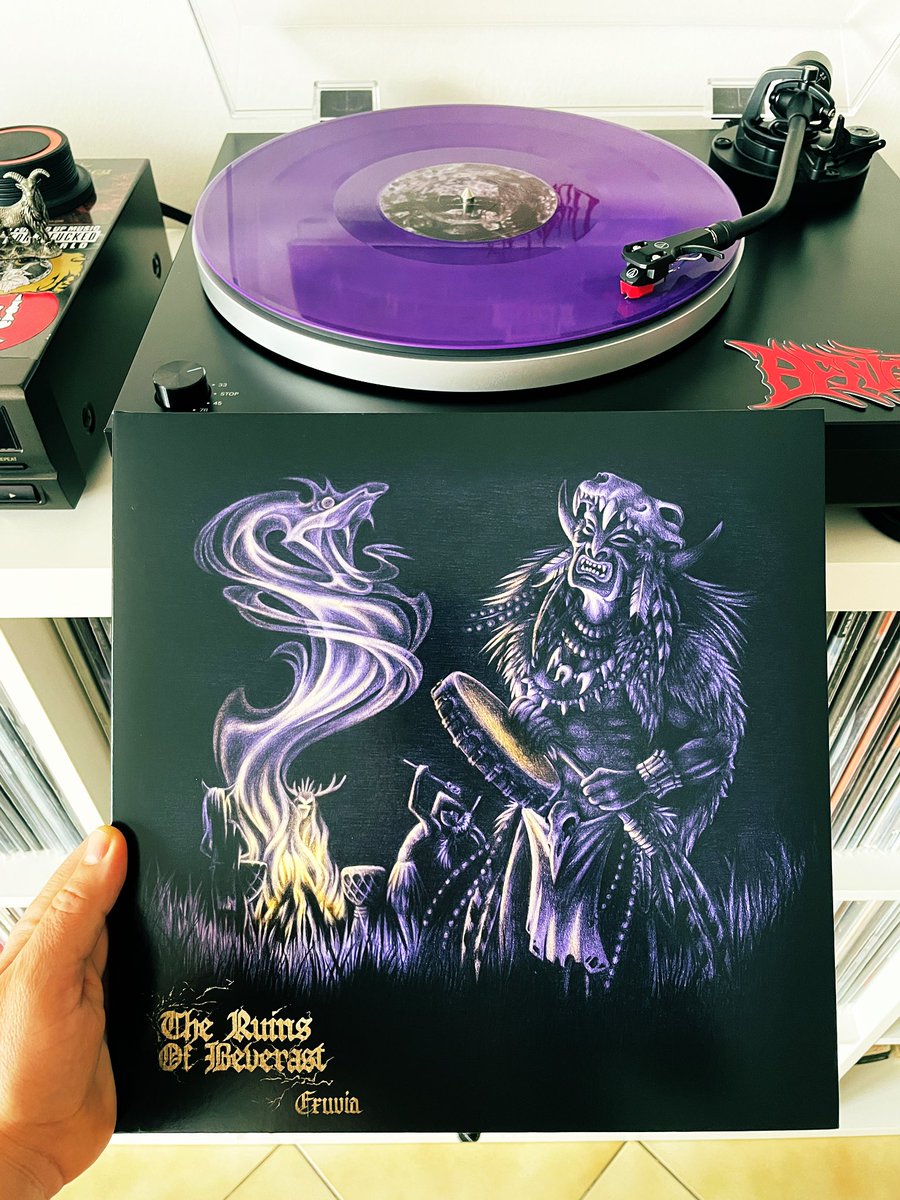 #Nowspinning:  

The Ruins Of Beverast - “Exuvia”(2017)🇩🇪🔥🤘🔥

Format: Ltd. Edition 467 copies- 
180g Purple Smoke #vinyl 

Label: Ván Records

Artwork: Julia Schneider 

Style: Atmospheric Black/Doom Metal