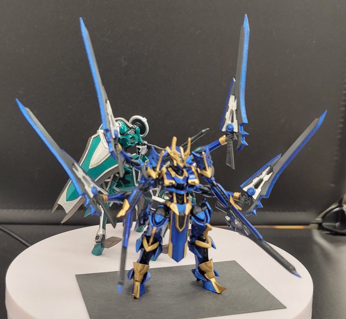 Is0925's tweet image. 初となモ行ってきた！
ミニチュア風のイカルガ買わせてもらいました！！

イカルガピントずれてた😭