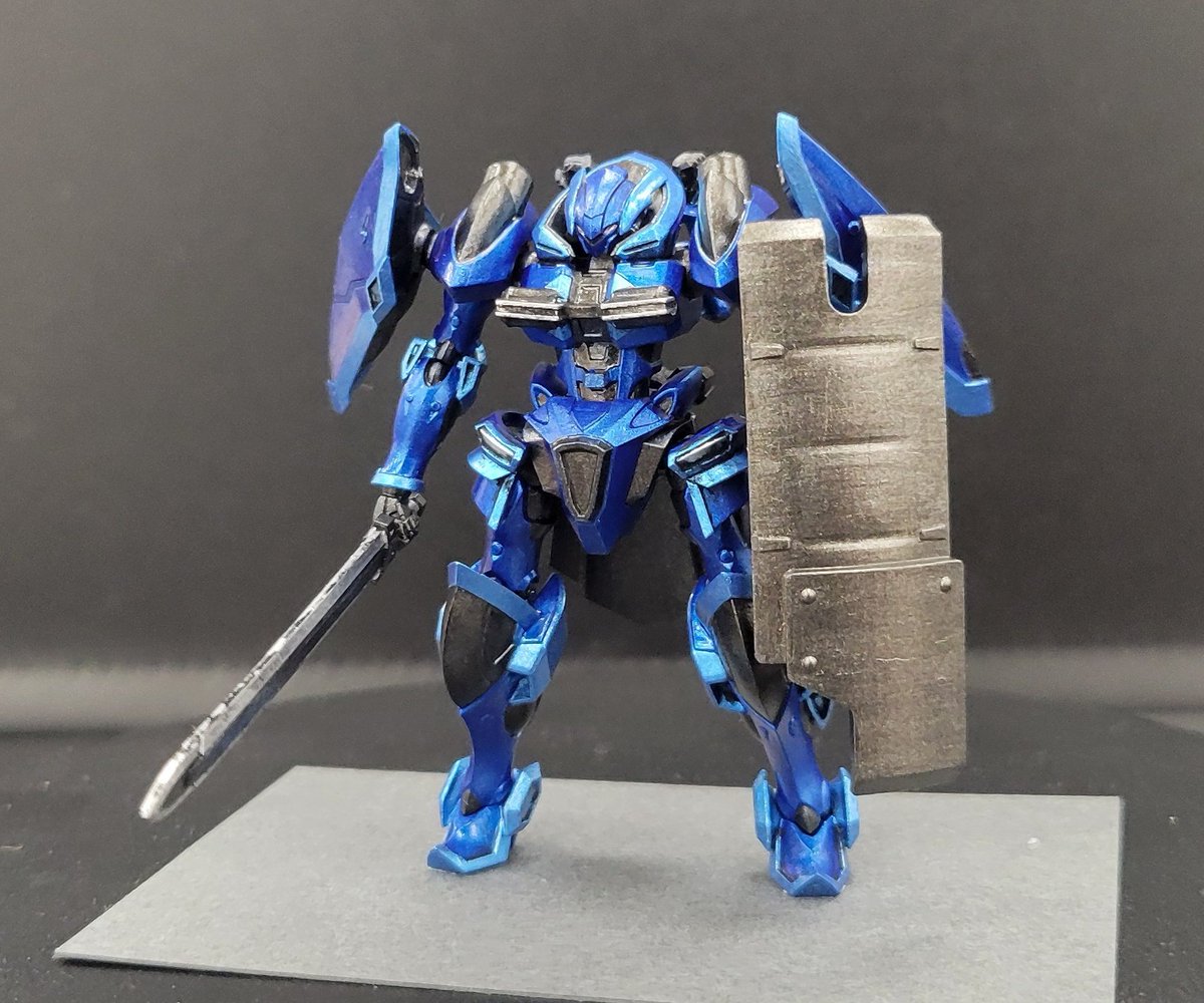 Is0925's tweet image. 初となモ行ってきた！
ミニチュア風のイカルガ買わせてもらいました！！

イカルガピントずれてた😭