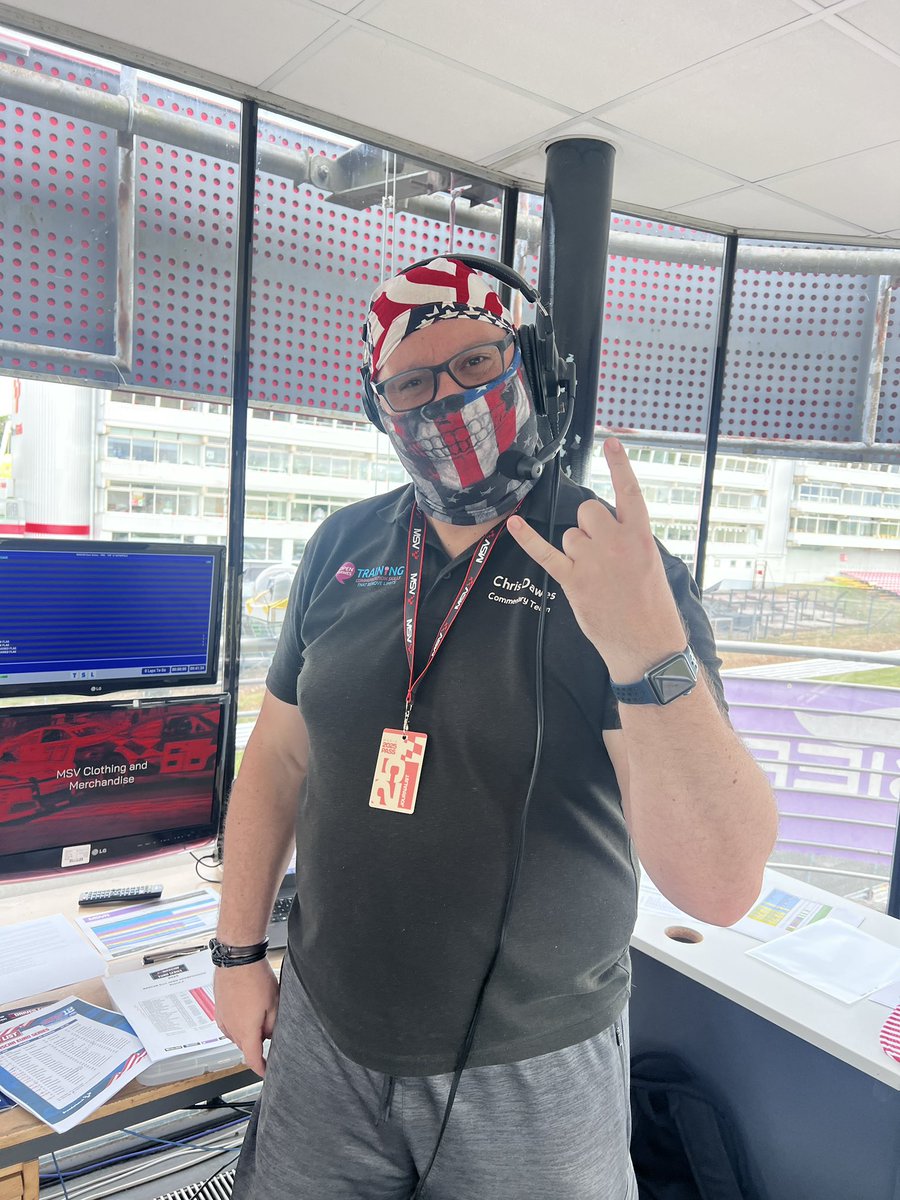 In the box for the amazing American SpeedFest <a href="/BrandsSpeedFest/">American SpeedFest</a> here at <a href="/Brands_Hatch/">Brands Hatch</a> 😎
A crazy hectic weekend but one of the most exciting!! 🤩