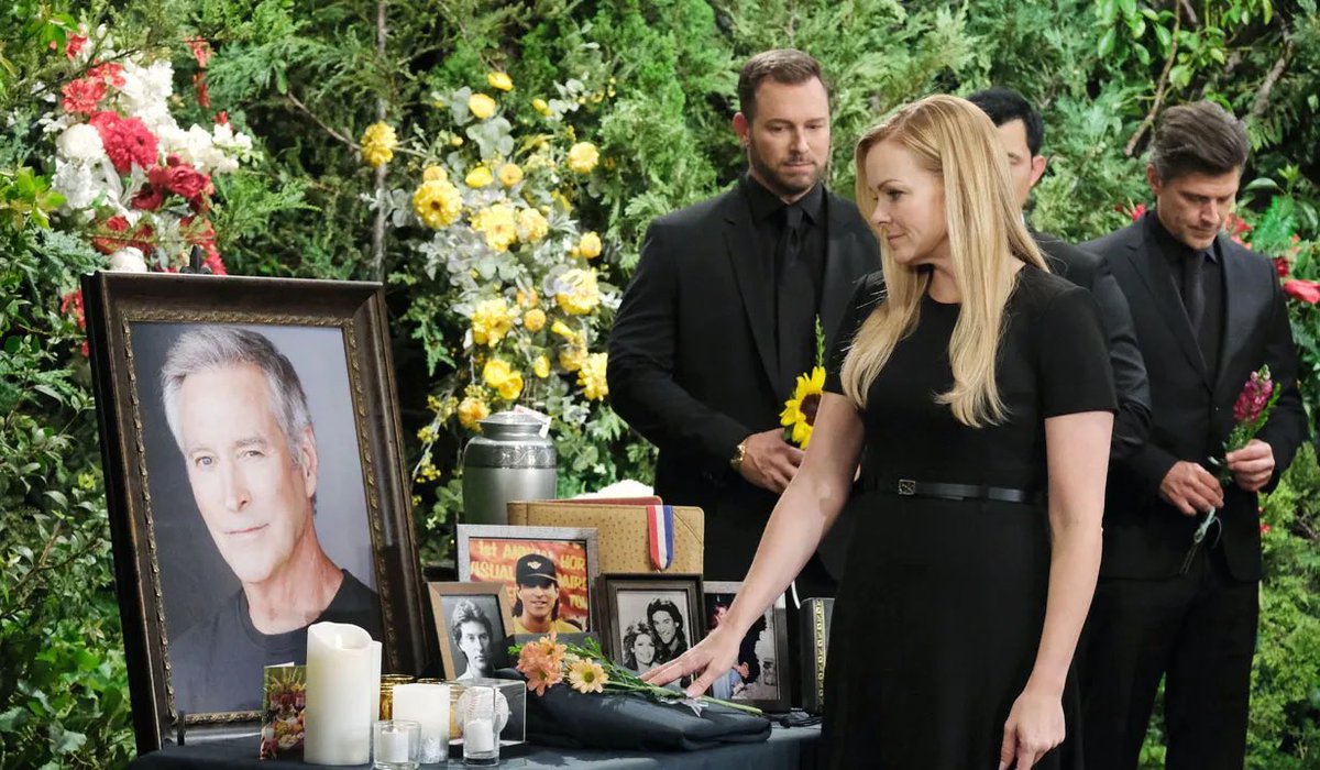 daysclassics's tweet photo. Spoiler pictures for next week. 🌹

(Soaps. com &amp; Jill Johnson/JPI)

#daysofourlives #days #dool #drakehogestyn #DrakeHogestynWeek https://t.co/8aPfhH7iLq