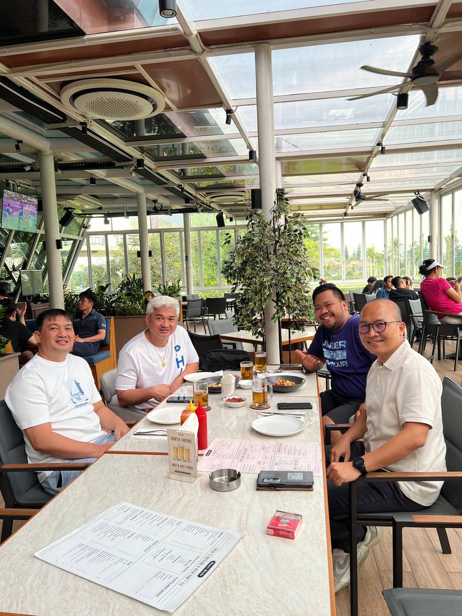 AcotCoach's tweet image. Thank you @respectbasketballacademy for the collaboration with @philippineyouthdreamers

#pydgoestoindonesia #kawinners #throwback #gobacksaturdayfever #itoangbuhaycoach #sbp #pyd