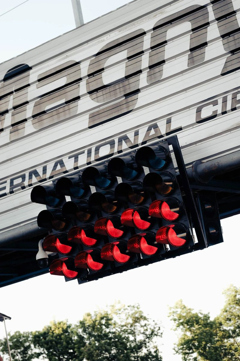 🚴‍♂️ 60 secondes !

🕛 Un nouveau tour de cadran !

🎥 Revivez en images cette première édition, film disponible sur nos pages Instagram et Facebook via <a href="/12heuresvelo/">12 heures vélo</a> !

👀 Rendez-vous en 2026 ?

12heuresvelo.com