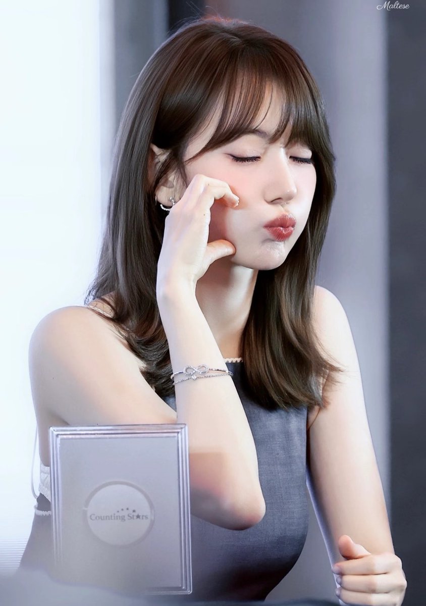 宮脇咲良可愛い⭐︎ on X: 