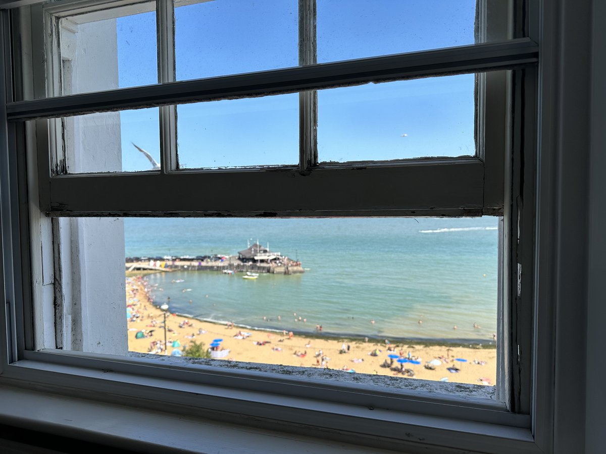 Gyles Brandreth (@gylesb1) on Twitter photo Broadstairs here we come! On Saturday 19 July (my friend Simon Cadell's birthday) we are bringing a <a href="/therosebudpod/">therosebudpodcast</a> special to the seaside - to celebrate Hi-De-Hi & all things Jeffrey Holland - with Jeffrey! It's a fun fund-raising matinee - tickets here: sarahthornetheatre.co.uk/book Broadstairs here we come! On Saturday 19 July (my friend Simon Cadell's birthday) we are bringing a <a href="/therosebudpod/">therosebudpodcast</a> special to the seaside - to celebrate Hi-De-Hi & all things Jeffrey Holland - with Jeffrey! It's a fun fund-raising matinee - tickets here: sarahthornetheatre.co.uk/book