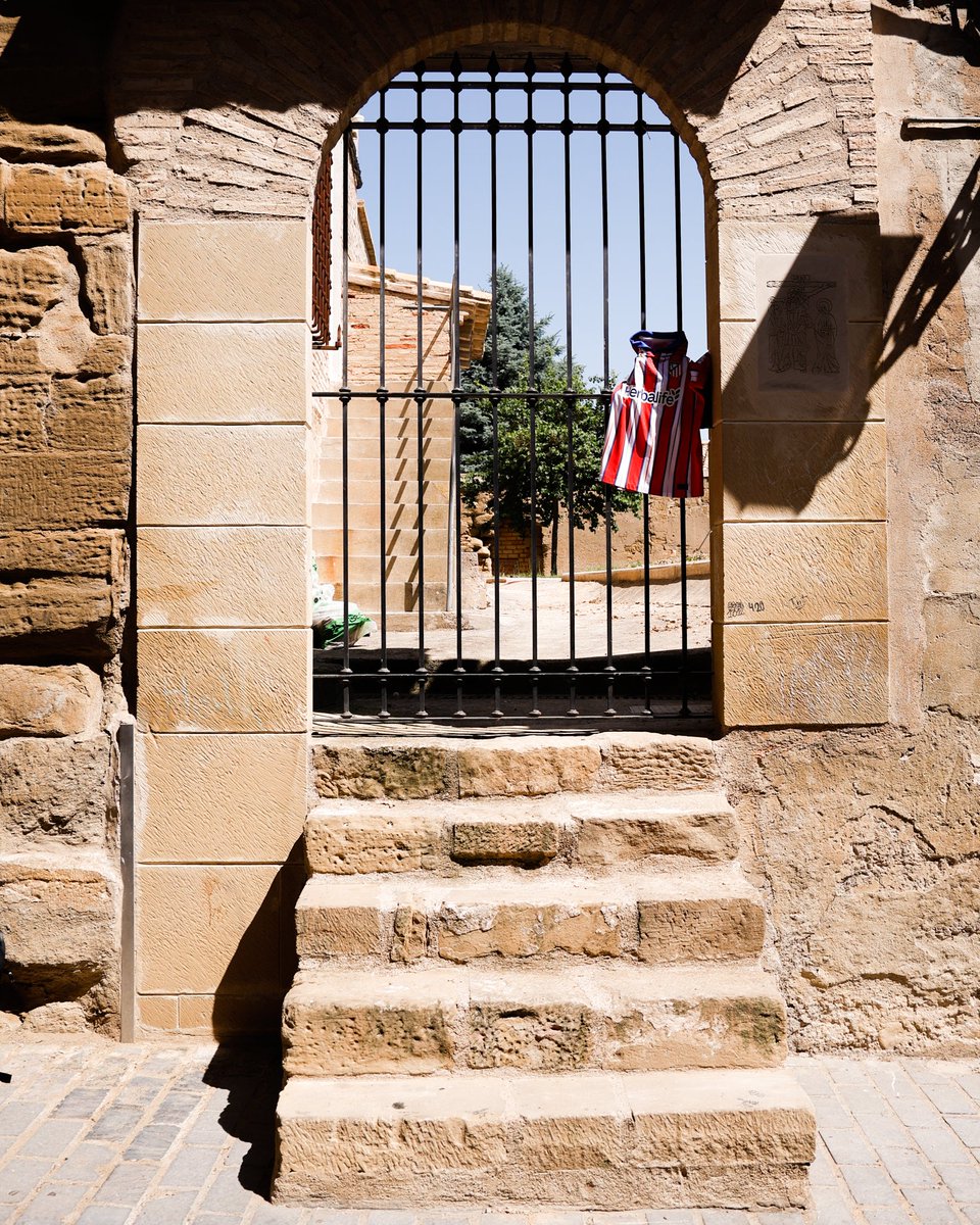 𝐇𝐮𝐞𝐬𝐜𝐚 𝐥𝐚𝐭𝐞 𝐞𝐧 ❤️🤍