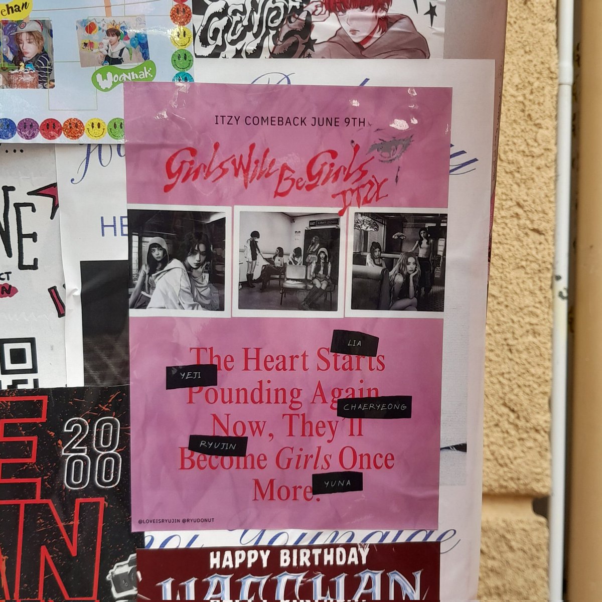 AboutItzyYT's tweet photo. Fans are spreading promotional posters for ITZY's 'Girls Will Be Girls' in Jakarta, Indonesia. https://t.co/EOA4SE6Igj