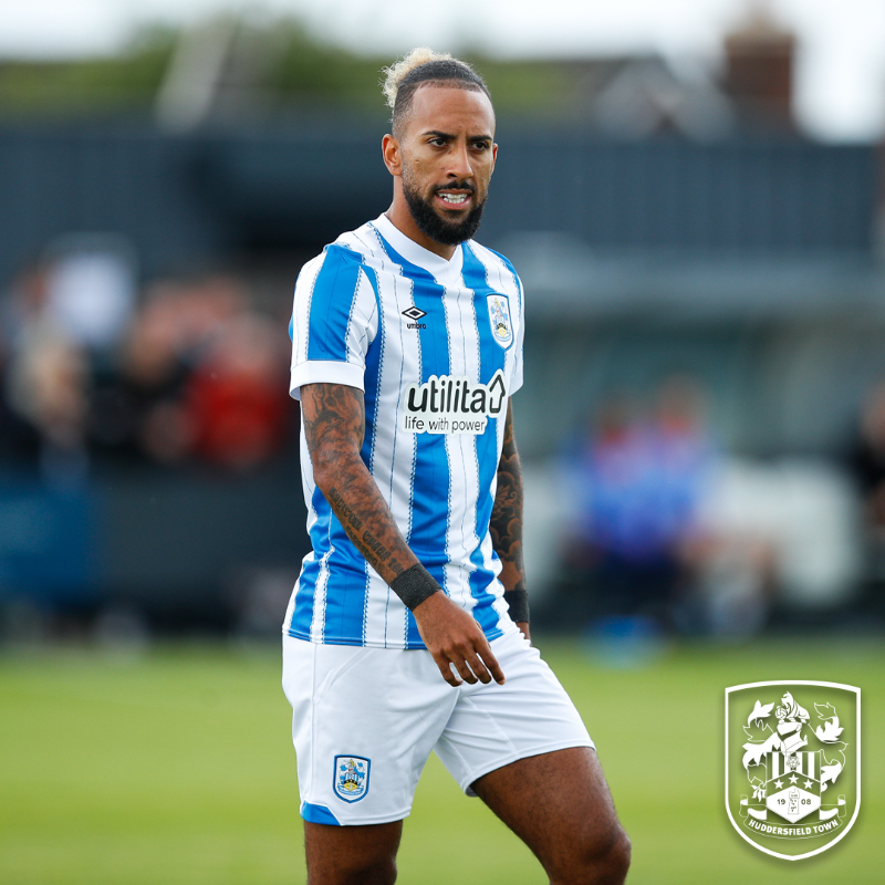 htafc's tweet photo. 🤝 We can confirm that winger Sorba Thomas has completed a permanent transfer to Sky Bet Championship side Stoke City for a significant undisclosed fee.

💬 Comments from Huddersfield Town Manager Lee Grant ⤵️

Everyone at the club wishes Sorba the best for the future.

#htafc