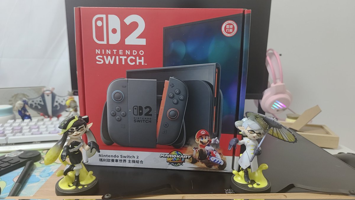 zhang_tian57284's tweet image. I got an NS2 too! Next, I’m planning to draw some Mario Kart fan art—do you think you’ll like it?私もNS2を手に入れました! 次はマリオカートの同人絵も描こうと思います。楽しみにしてくれますか?
#NintendoSwitch2 #MarioKartWorld