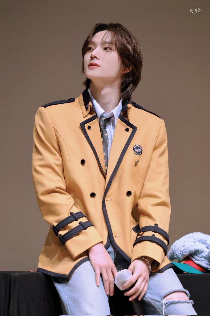 학교에 이런 선배 있으면 7시에 등교함