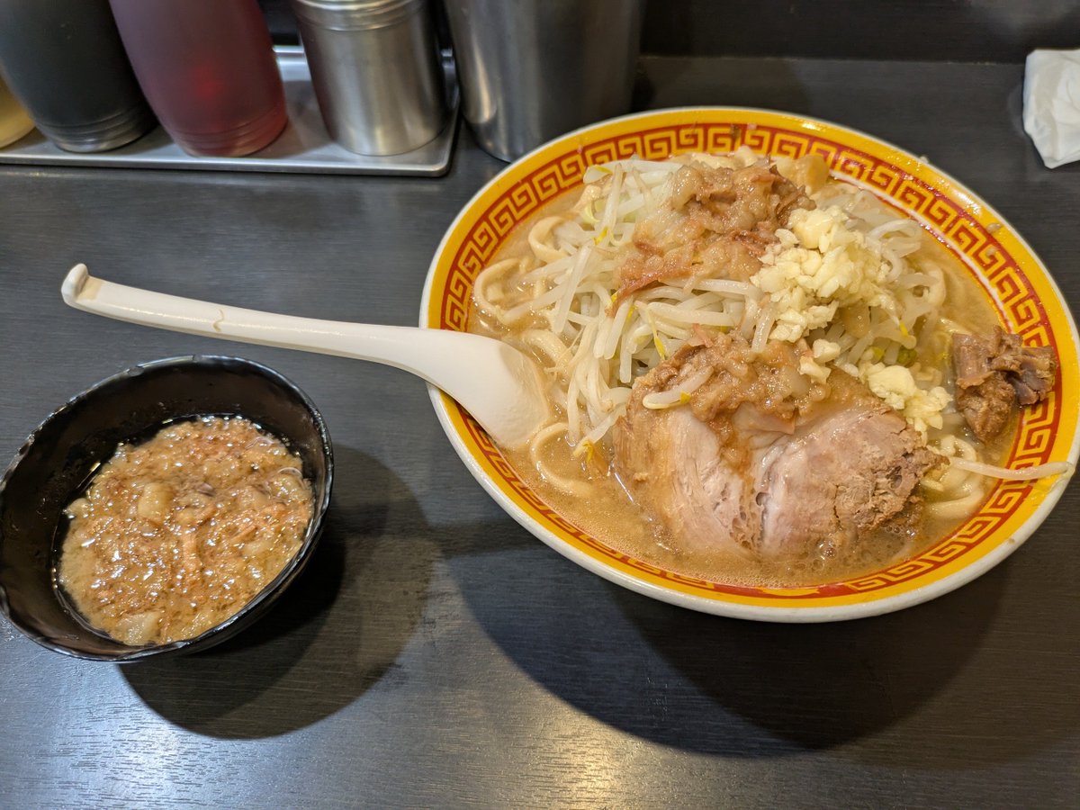 ラーメン玉@東京駅
はやし田@池袋
えどもんど@西日暮里