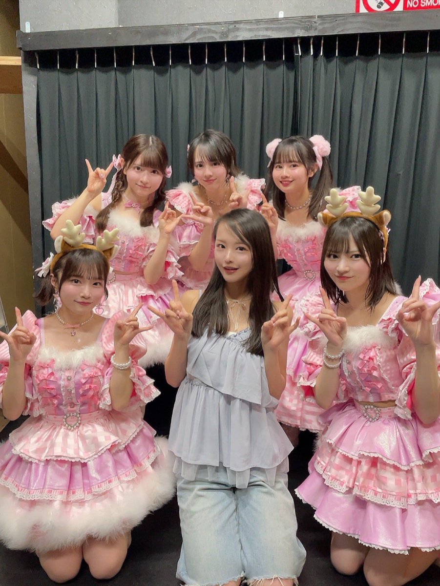 #ババババンビ さんのツアー広島お邪魔させていただきました！やったー！
メンバーさん一人一人がキラキラ可愛くて全力アイドルで最高に眼福でした☺️

なんか、バンビ推しの皆さんってほんと幸せだろうなぁって思った💞楽しかったー！！！

#馬鹿祭25