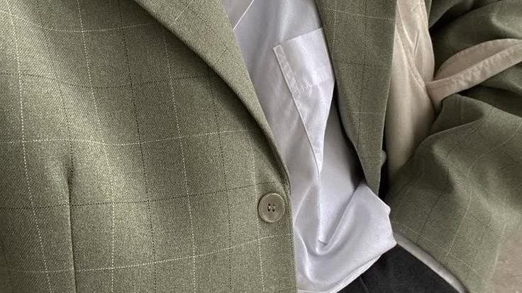 AcademiaDreams's tweet photo. sage green 🌿 https://t.co/o2udNbZKJT