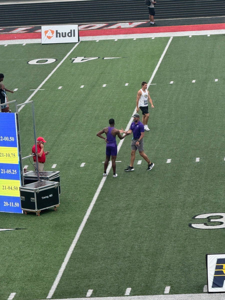 Jr.MichaelHill tweet media