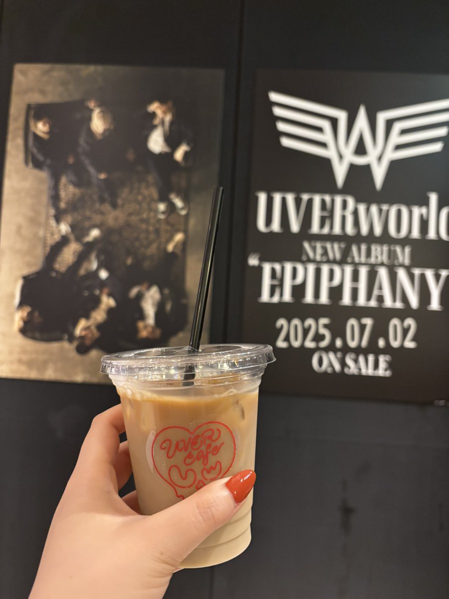 uw___nk14's tweet photo. 今日はUVERworld Day!!
行きたかったところ回れて満足🫶
ヤフミさん優しかった〜🥹
来週のドームに向けて気合いは充分！
年取る準備も万端！🙃笑 https://t.co/Urp17aVCq4