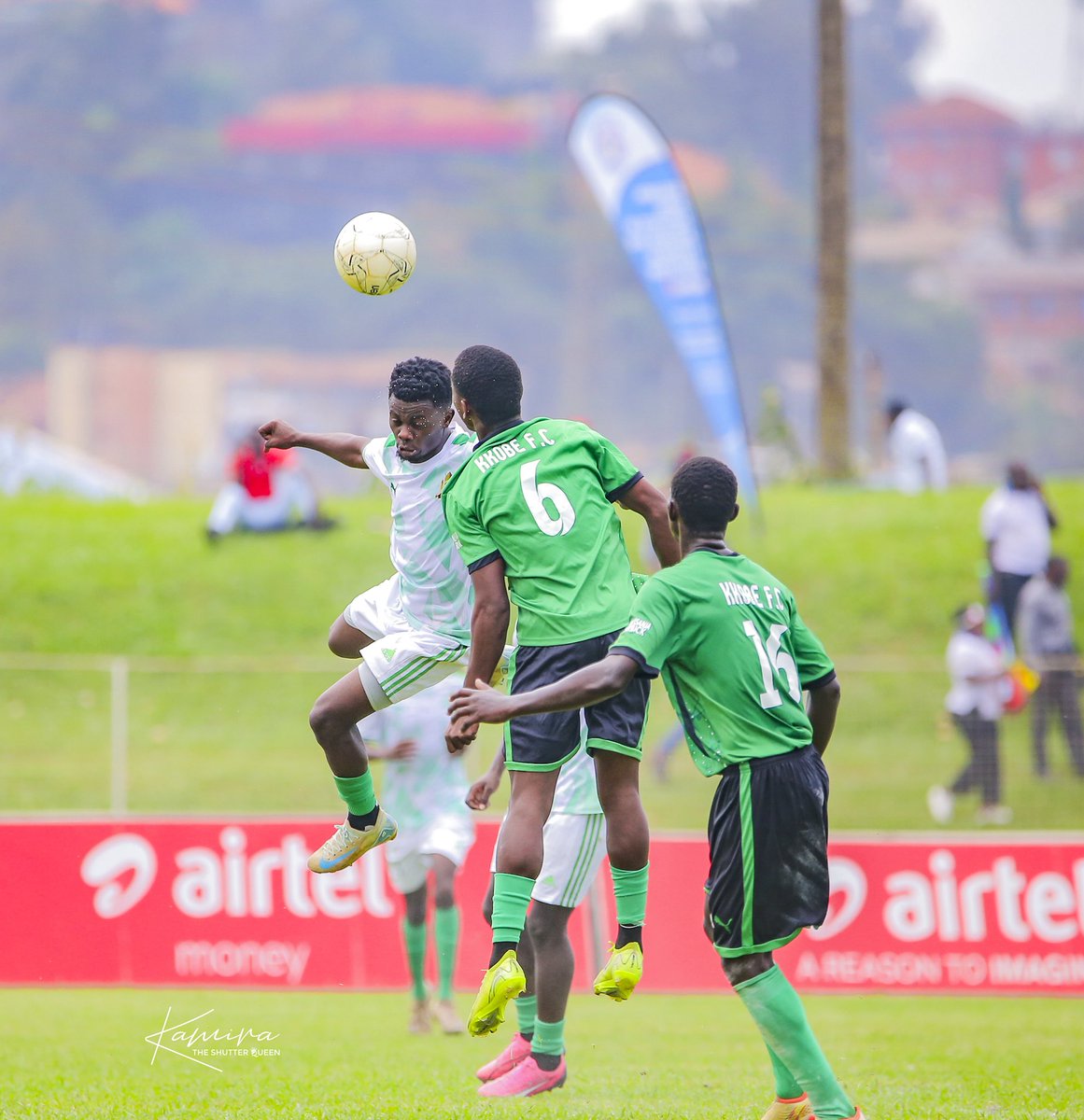 Kamira Asha📸 (@kamira_asha) on Twitter photo 📸||🤟🏾
BIKA BYA BAGANDA
🥉 3rd place position
Full time!!!
⚪️Nseenene 1-0 Kkobe 🟢
<a href="/Bika_byabaganda/">Bika bya Baganda</a> || <a href="/BugandaKingdom_/">Buganda Kingdom</a>
#TheShutterQueen 📸||🤟🏾
BIKA BYA BAGANDA
🥉 3rd place position
Full time!!!
⚪️Nseenene 1-0 Kkobe 🟢
<a href="/Bika_byabaganda/">Bika bya Baganda</a> || <a href="/BugandaKingdom_/">Buganda Kingdom</a>
#TheShutterQueen
