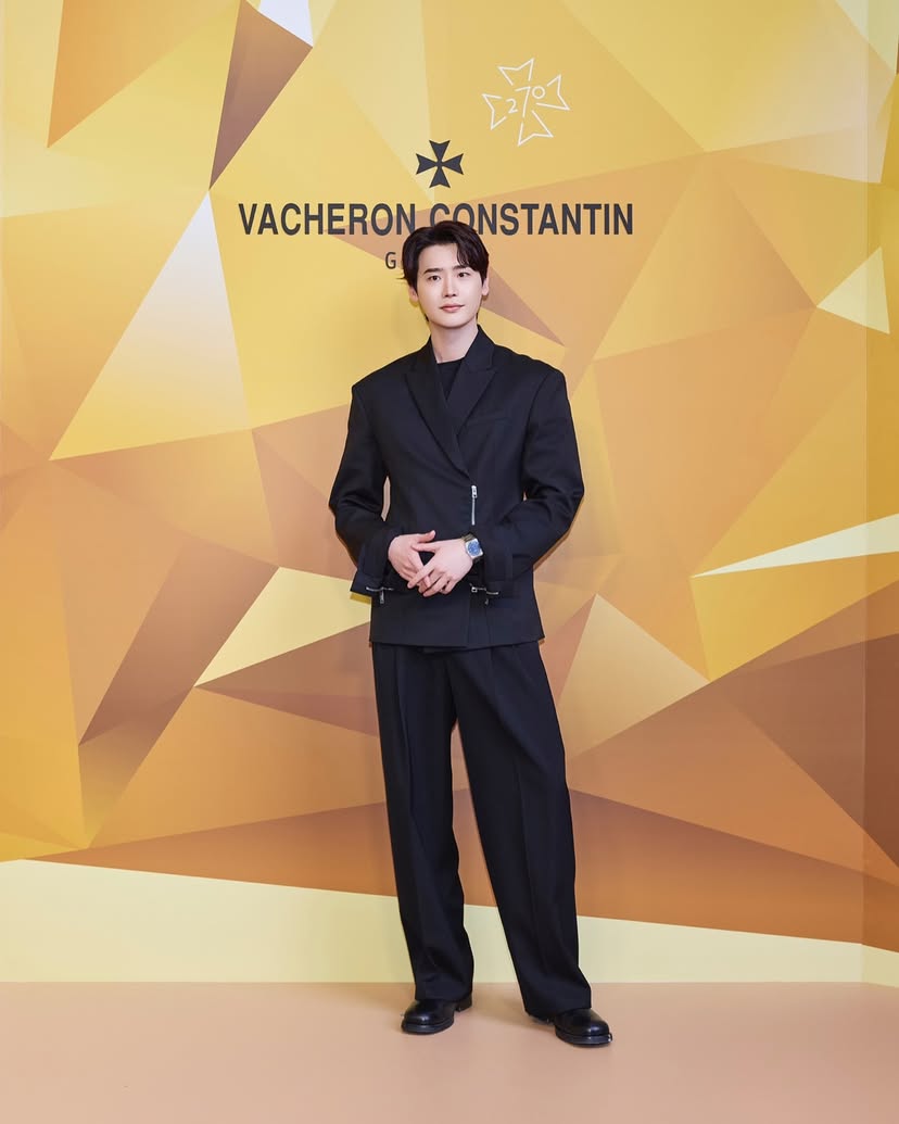 LJSFansPhil's tweet image. UPDATE | 07 June 2025

Lee Jong Suk IG update

#vacheronconstantin 
#TheQuest #VC270 #ad
@vacheronconstantin

@jongsuk0206

#LeeJongSuk #이종석 #LeeJongSukFansPhilippines