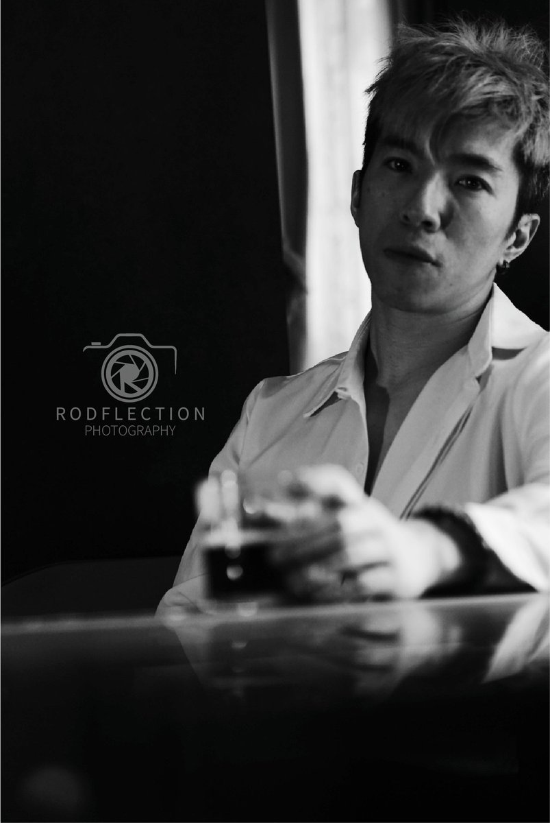 話說小弟開左兩個攝影帳
一個就影生活少少嘅人像
一個就可能真係性感少少，甚至唔露樣都可以嘅。。但都希望係藝術感或者成個氣氛感重過色情成份

兩邊都有約左models開始傾緊計劃
會再公開多d資料
希望大家多多支持
未開始影人，放住一輯試機自拍先
有靚仔model記得介紹！！