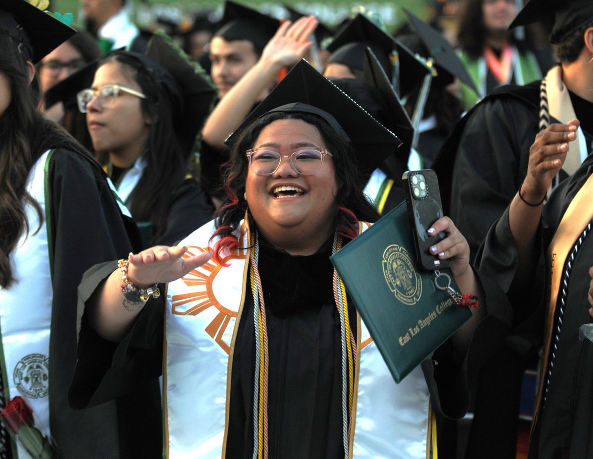 EastLACollege's tweet image. The 2025 Commencement Ceremony is Tuesday, June 10 at 5 p.m. in Weingart Stadium. #ELAC #CalCommColleges