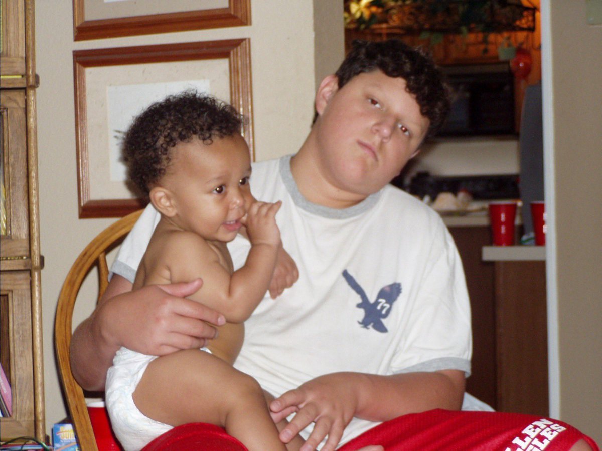 QMOB_'s tweet image. Happy Birthday @Qhammonds13, seen a lot these 19 years! Love ya and proud of ya!
