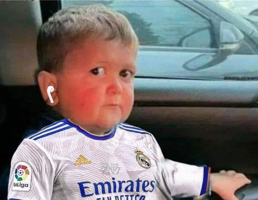 Kroos back at the Bernabeu,we should lock him up there.