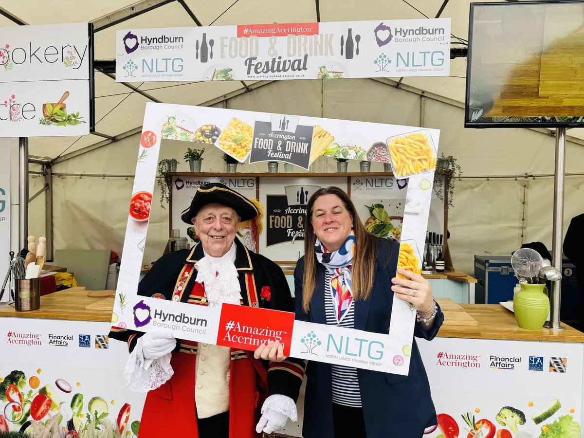 Selfies all round in the main marquee… come and get one! 📸

<a href="/HyndburnCouncil/">Hyndburn Borough Council</a> <a href="/north_lancs/">NLTG</a>