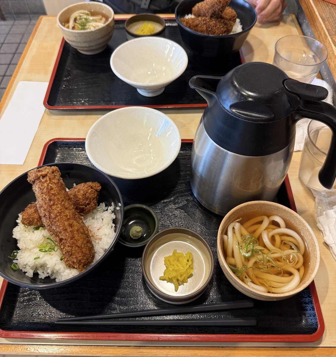 norizot's tweet image. 久々に醤油カツ丼食べた！
味しみしみで相変わらず美味しかった😋
Groupblast45 スタジオ1本でチャラにできたとは思えないけれど頑張った（私なりにね）
#わだ泉
#醤油カツ丼
#groupblast