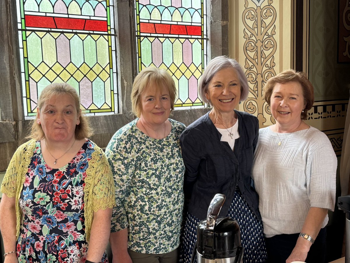 ArmaghParish's tweet image. What a wonderful Parish Social Morning today as we welcomed the Westerners Ukulele group & others to entertain us. Today we celebrated our community & congratulated Kieran Kelly on his recent retirement. Thanks to all who attended & to those who volunteered behind the scenes