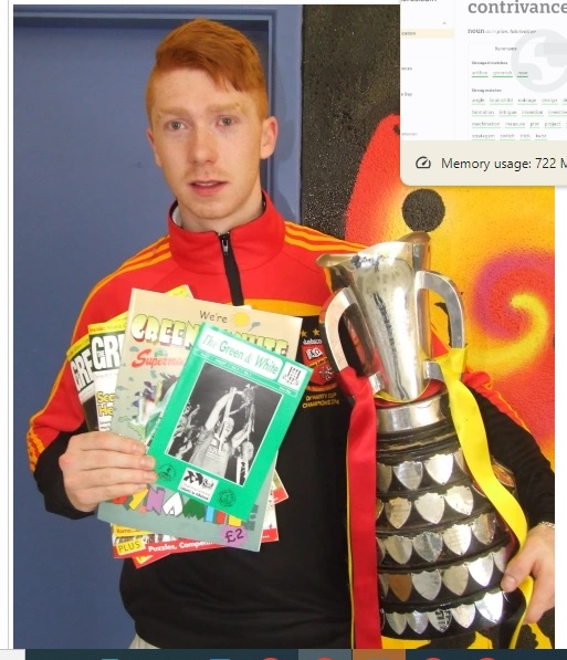 Luimneach abú!
Very best wishes to Cian and his teammates in today's Munster Final.
Our photo shows Cian in his secondary school days (<a href="/ArdscoilRisLimk/">Ardscoil Rís Limk</a>) on a visit to his former primary school (<a href="/PatrickswellNS/">Patrickswell N.S.</a> ) with the Harty Cup.
#Limerick <a href="/MunsterGAA/">Munster GAA / Comhairle na Mumhan</a> #luimneachabú