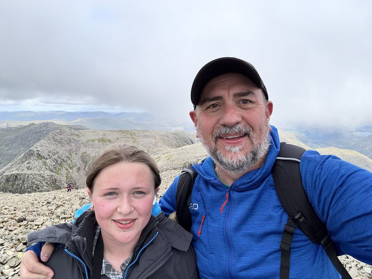 PaulRezon's tweet image. Went to the top of Scarfel Pike (and back)
What a fantastic experience…