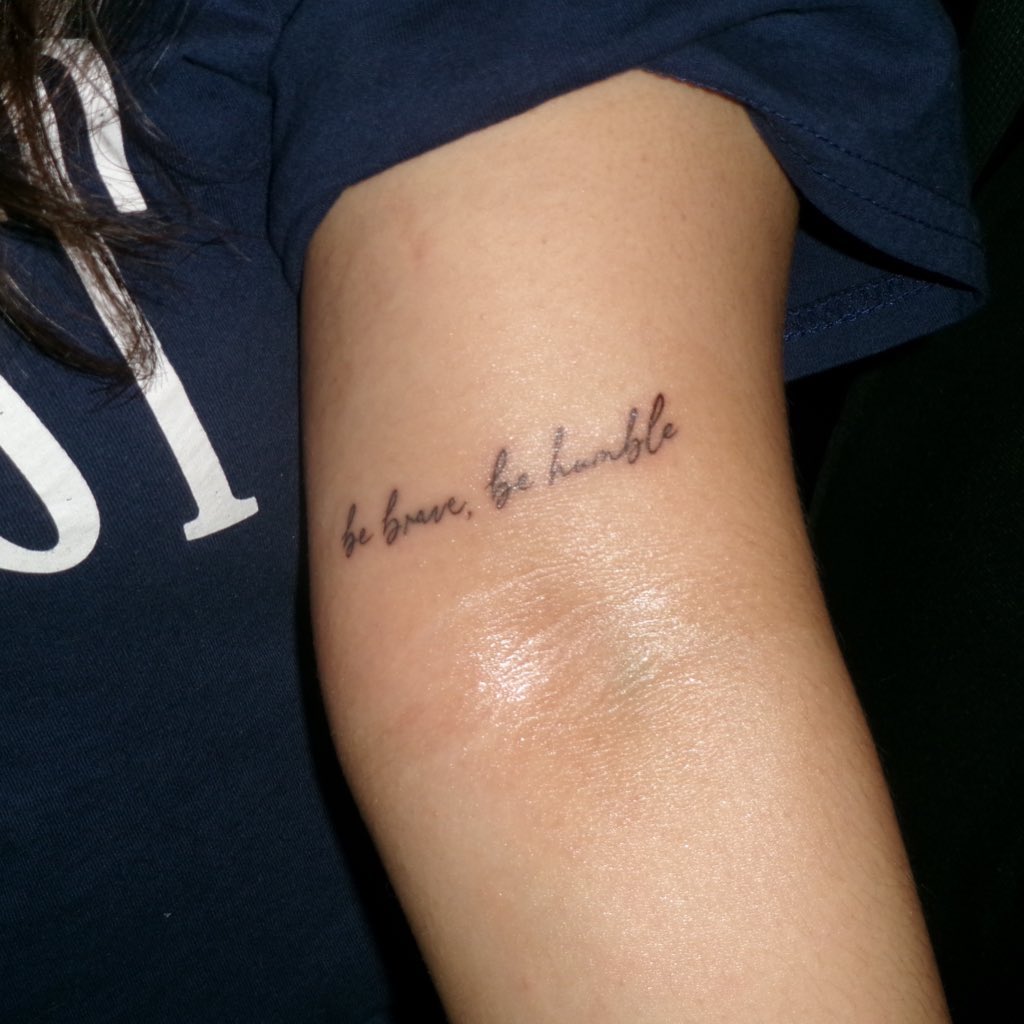 ETHEREALOEY61's tweet photo. actually crazy like WDYM I HAVE A BE BRAVE BE HUMBLE TATTOO NOW??/!/?  🥹🥹 https://t.co/9zSXMeaVlq