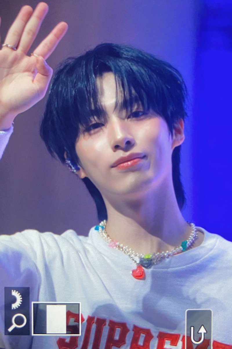 250607 

•w•

#손동주 #시온 #XION #シオン #원어스 #ONEUS #ワンアス