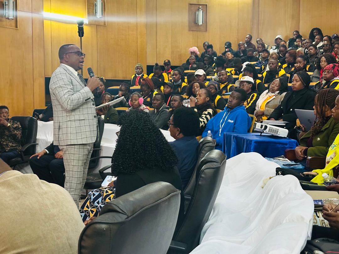 This Friday, the Minister of <a href="/SkillsAuditDvt/">Ministry of Skills Audit and Development</a>, <a href="/ProfPMavima/">Prof. Paul Mavima</a>, attended a digitals skills training event he organized in partnership with the <a href="/vision2030move/">@vision2030movement</a> ment, in collaboration with <a href="/NetOneCellular/">NetOne Cellular</a>.