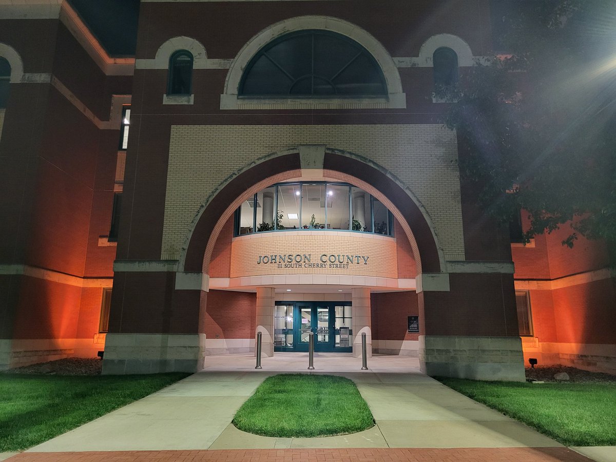 Lauren Nordell-Morris (@lonomofosho) on Twitter photo This <a href="/MomsDemand/">Moms Demand Action</a> volunteer thanks the <a href="/jocogov/">Johnson County, Kan.</a> County Administration Building for lighting up for 🧡#WearOrange🧡 weekend. We also appreciate the many city councils, mayors & local reps. who showed their support by signing #GunViolenceAwarenessDay proclamations this year. This <a href="/MomsDemand/">Moms Demand Action</a> volunteer thanks the <a href="/jocogov/">Johnson County, Kan.</a> County Administration Building for lighting up for 🧡#WearOrange🧡 weekend. We also appreciate the many city councils, mayors & local reps. who showed their support by signing #GunViolenceAwarenessDay proclamations this year.