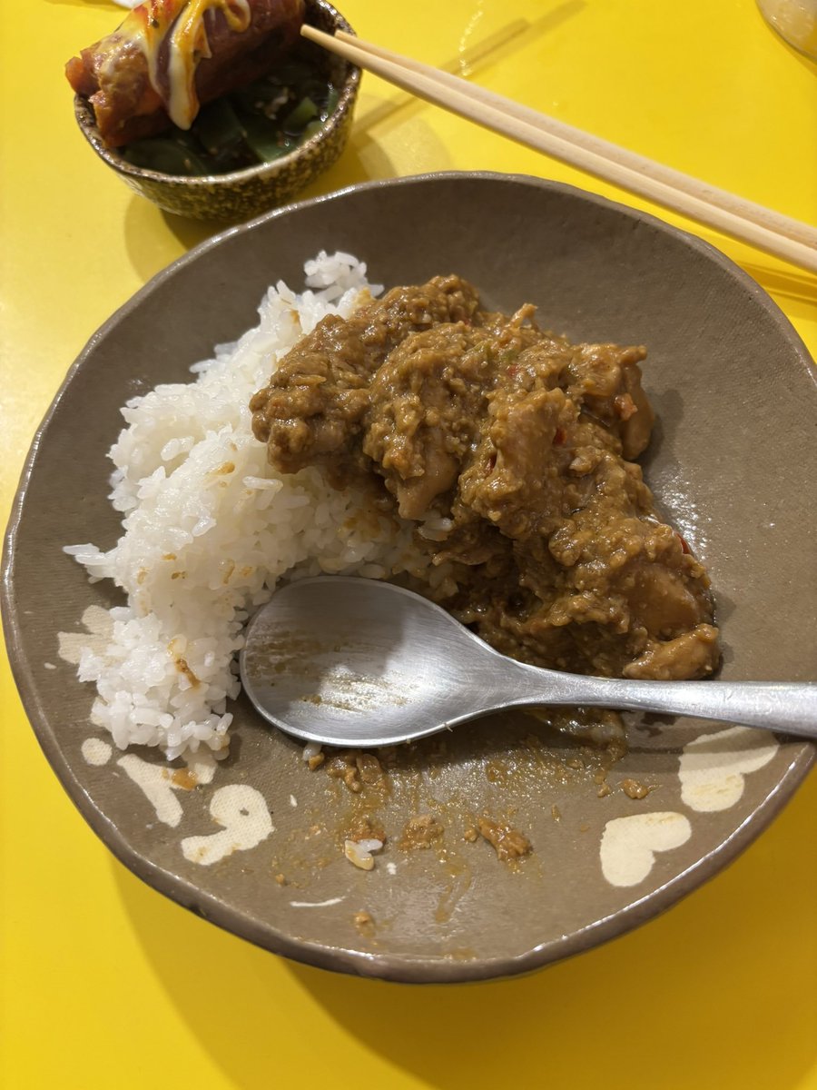 れいなちゃんのカレーと言われて😊
食べさしだけど美味しい！
#スタンドツインテール