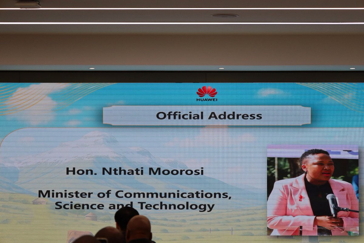LesothoPR's tweet image. Minister Nthati Moorosi is engaging Huawei experts on how Lesotho can deliver digital services that leave no Mosotho behind.
She’s calling for smart, affordable tech &amp;amp; rural connectivity to power real change.  #DigitalLesotho #HuaweiVisit #TechForAll