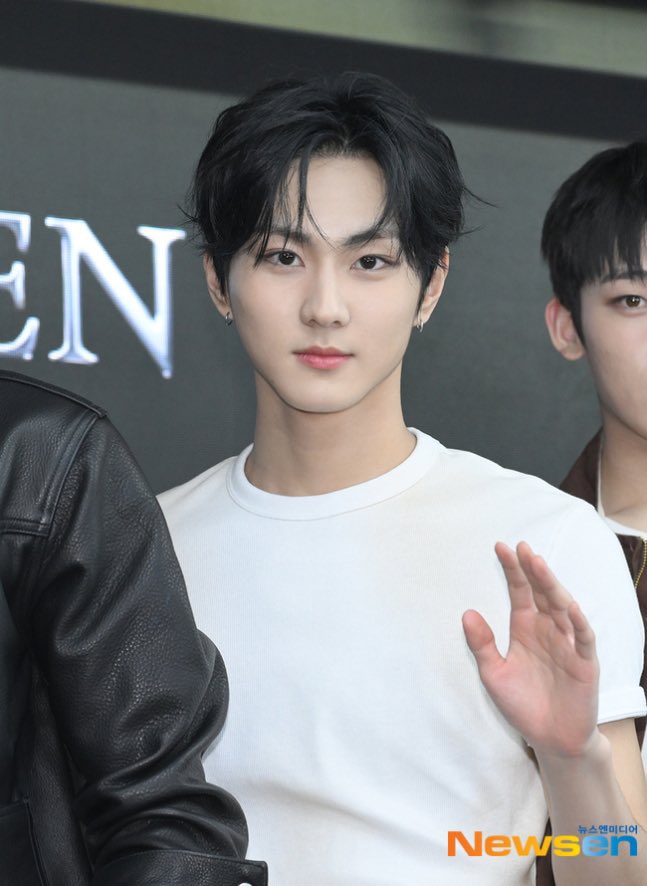 WTF YANG JUNGWON