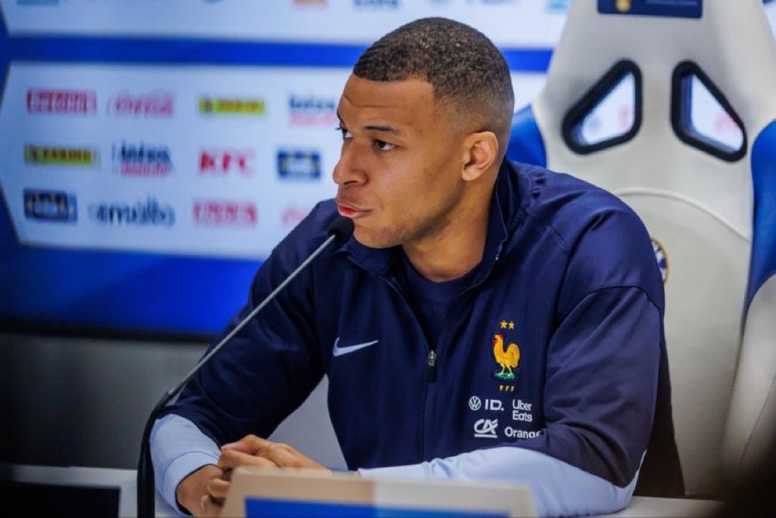 🚨🗣️ Kylian Mbappé : « L'année 2025 ? Depuis janvier, je me sens bien. Ce n'est pas l'idéal, mais je suis sur une pente ascendante. Cependant, je veux gagner des titres, et c'est pourquoi je ne considère pas cela comme idéal. La coupe du monde des clubs est très importante. (CP)